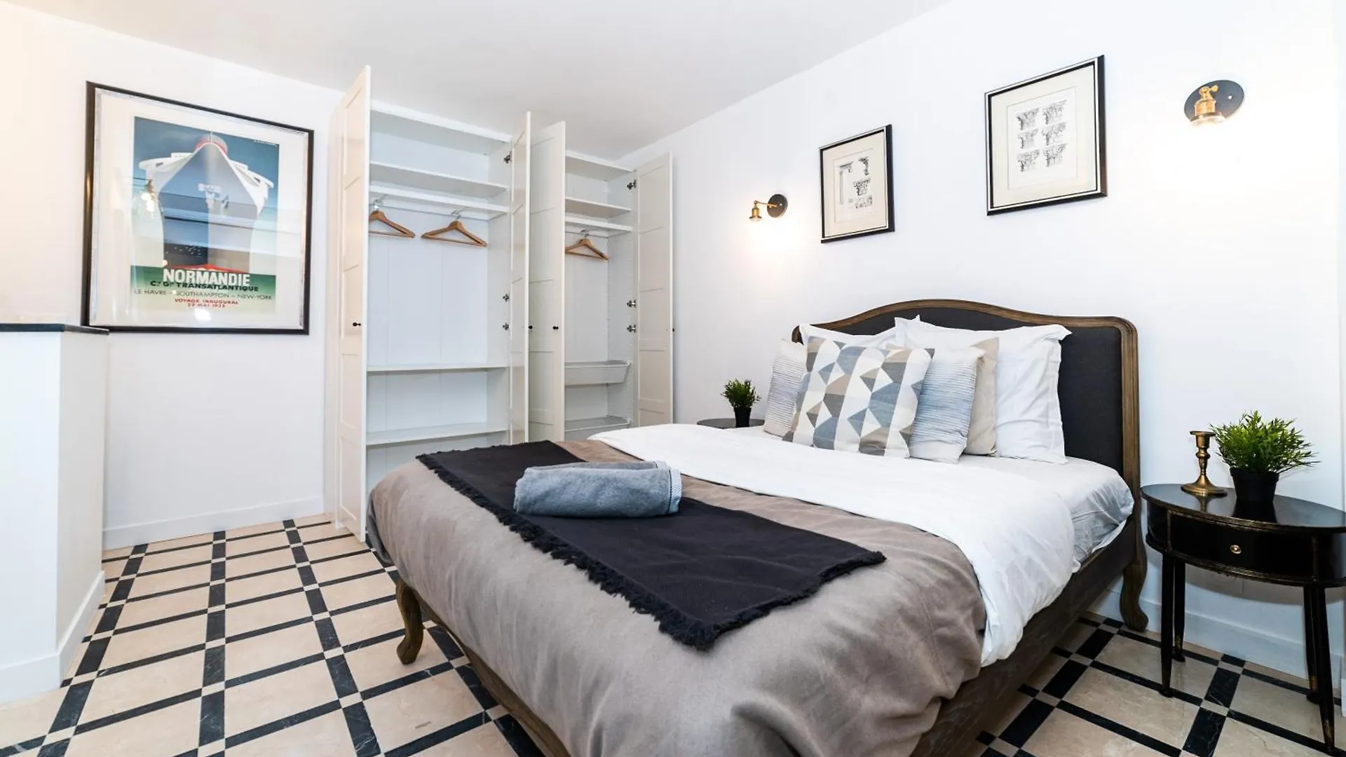 Triplex 50 M2 - Montorgueil & Marais Daire Paris