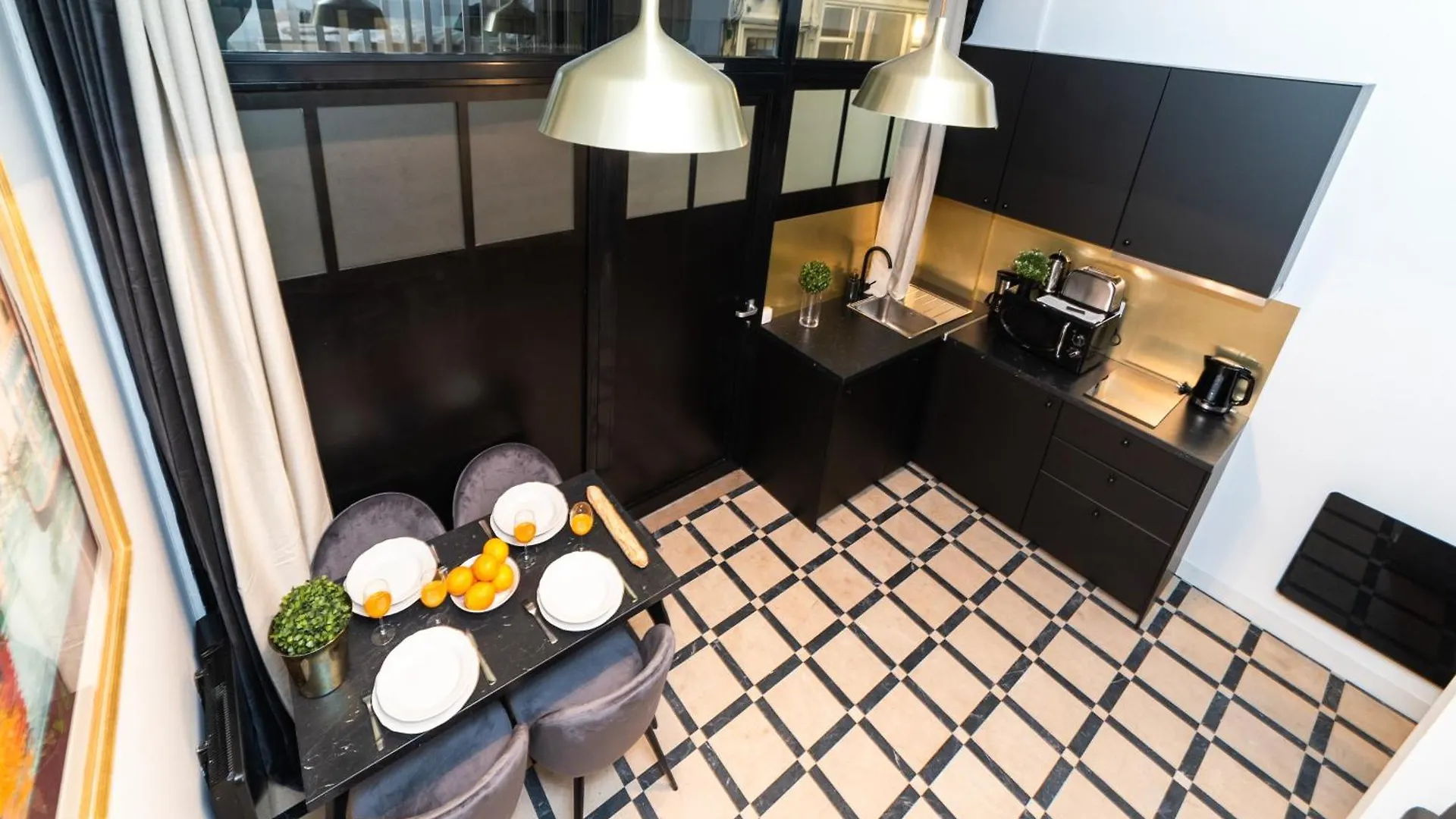 Triplex 50 M2 - Montorgueil & Marais Daire Paris 0*,  Fransa