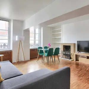 Appartement Luxurious 3 Bedrooms Le Marais Beauregard Free Netflix, Paris